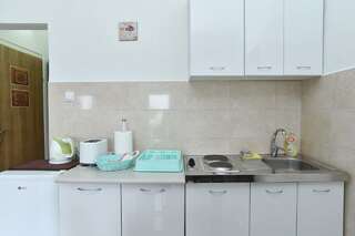 Апартаменты Vila Lucice Петровац Номер-студио с видом на море-3